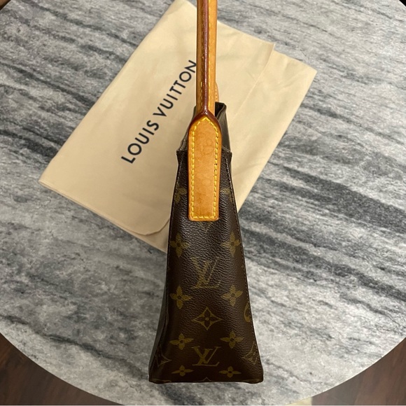 Louis Vuitton Monogram Looping MM - Picture 3 of 13